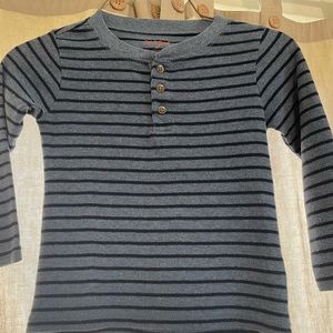 Boys long sleeve Cat&Jack shirt